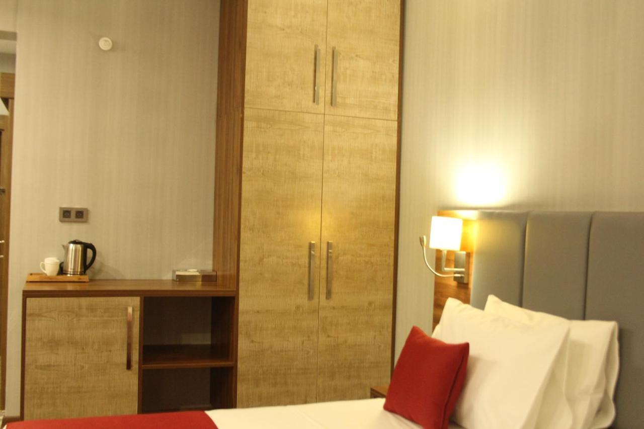 Ramada By Wyndham Van Exterior foto